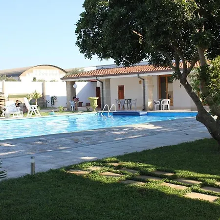 Casa di campagna Agrumeto Surbo